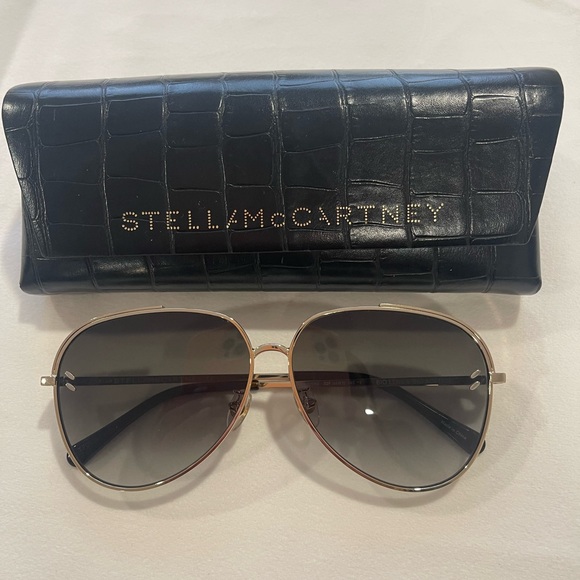 Stella McCartney Accessories - Stella McCartney Gold and Black Aviator Sunglasses